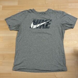 Nike Tee shirt